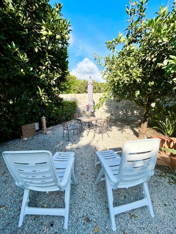 Apartamento Il Giardino Di Athena 1 Paestum Exterior foto